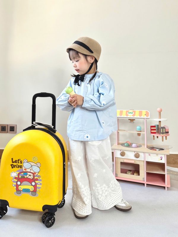 Quần Ống Rộng Thêu Hoa Trắng - Ảnh 6