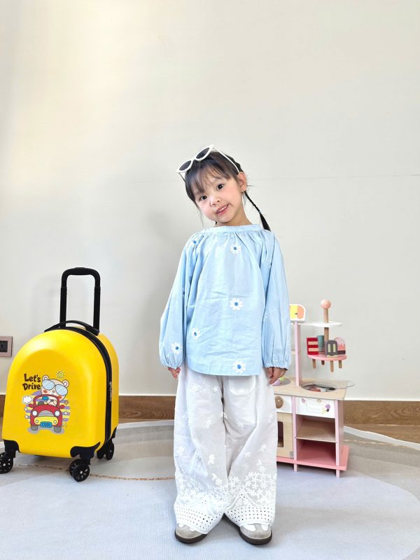 Áo Tay Dài Thêu Hoa Cúc – Màu Xanh Pastel - Ảnh 4