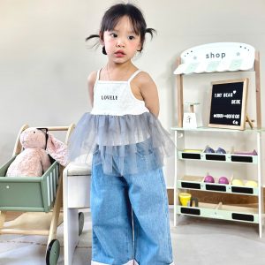 Set Bé Tulle Bay Bổng – Áo Dây & Jean Gấu Nơ